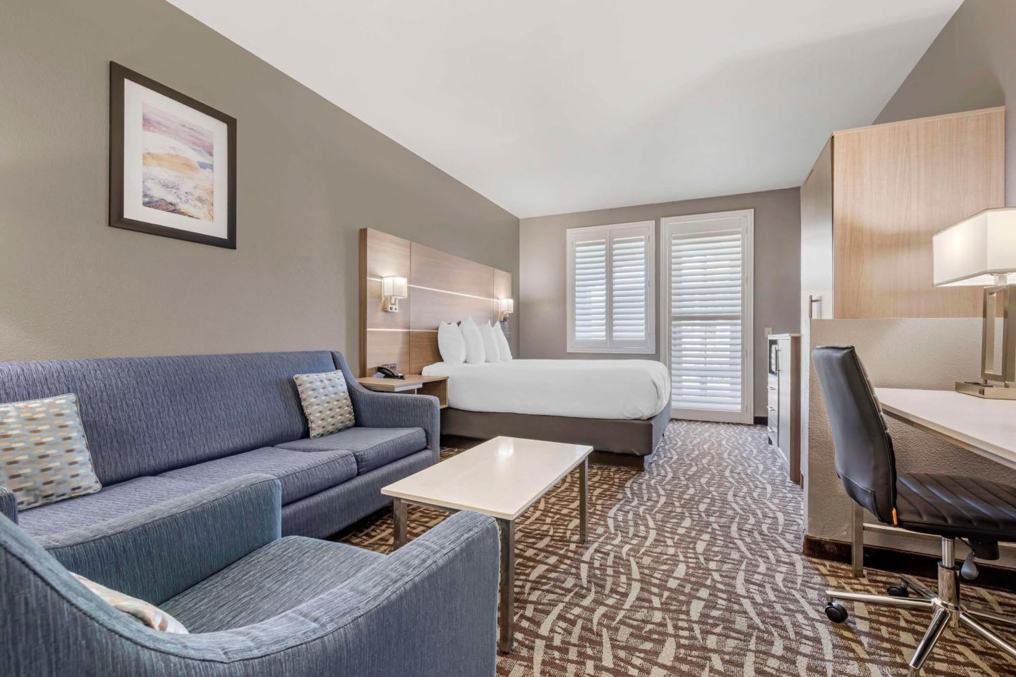 Best Western Plus Lake Elsinore Inn & Suites Zewnętrze zdjęcie