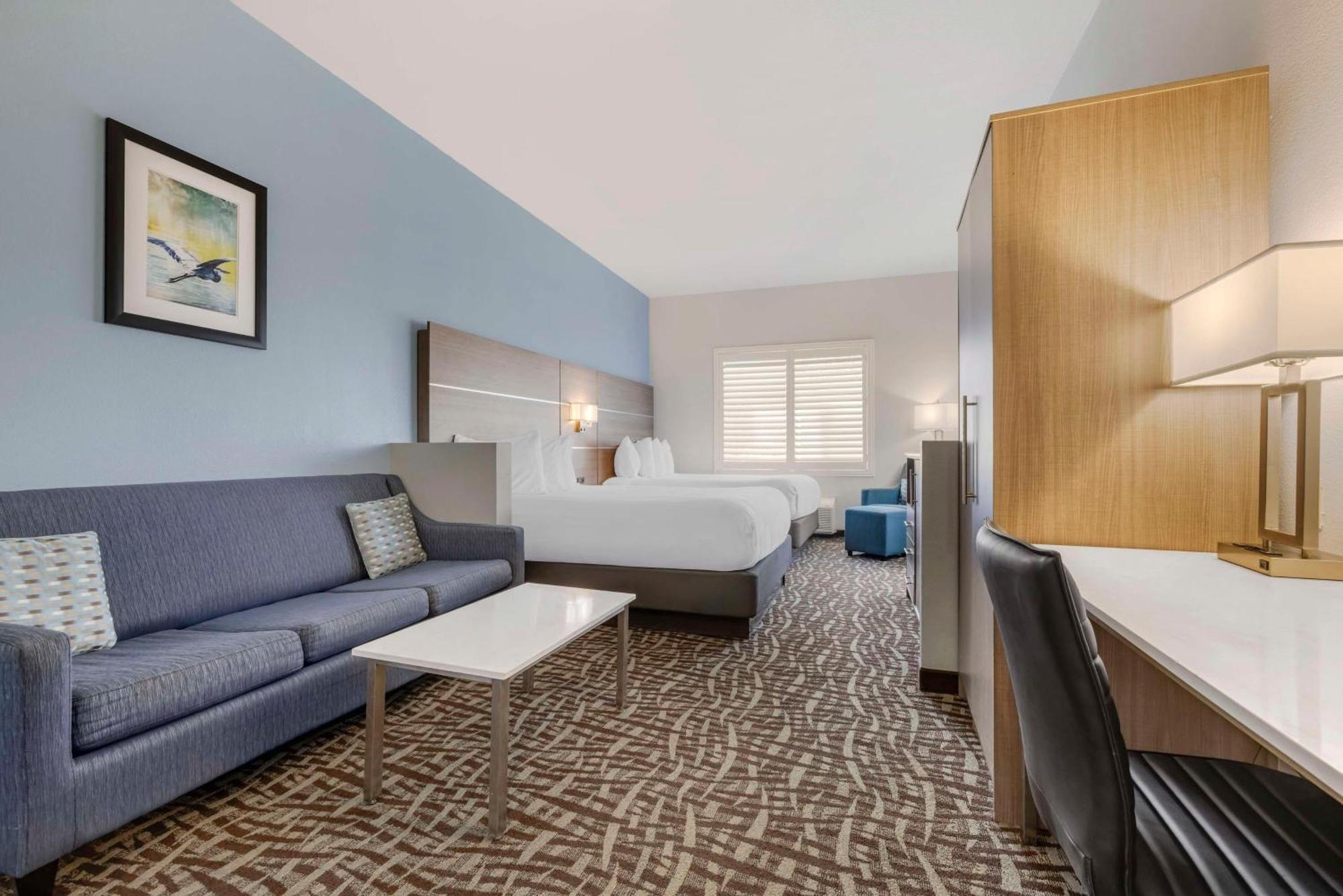 Best Western Plus Lake Elsinore Inn & Suites Zewnętrze zdjęcie