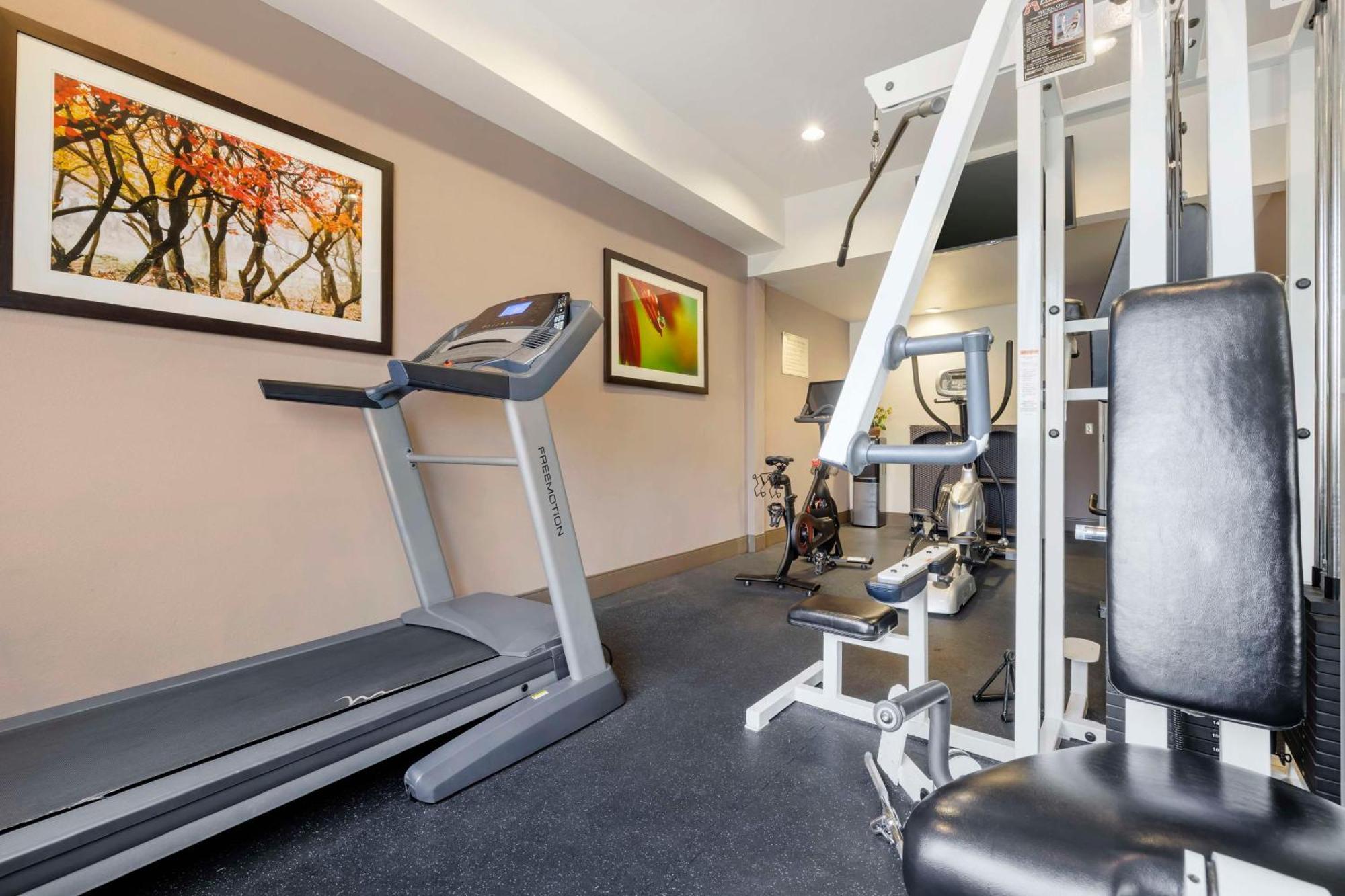 Best Western Plus Lake Elsinore Inn & Suites Zewnętrze zdjęcie