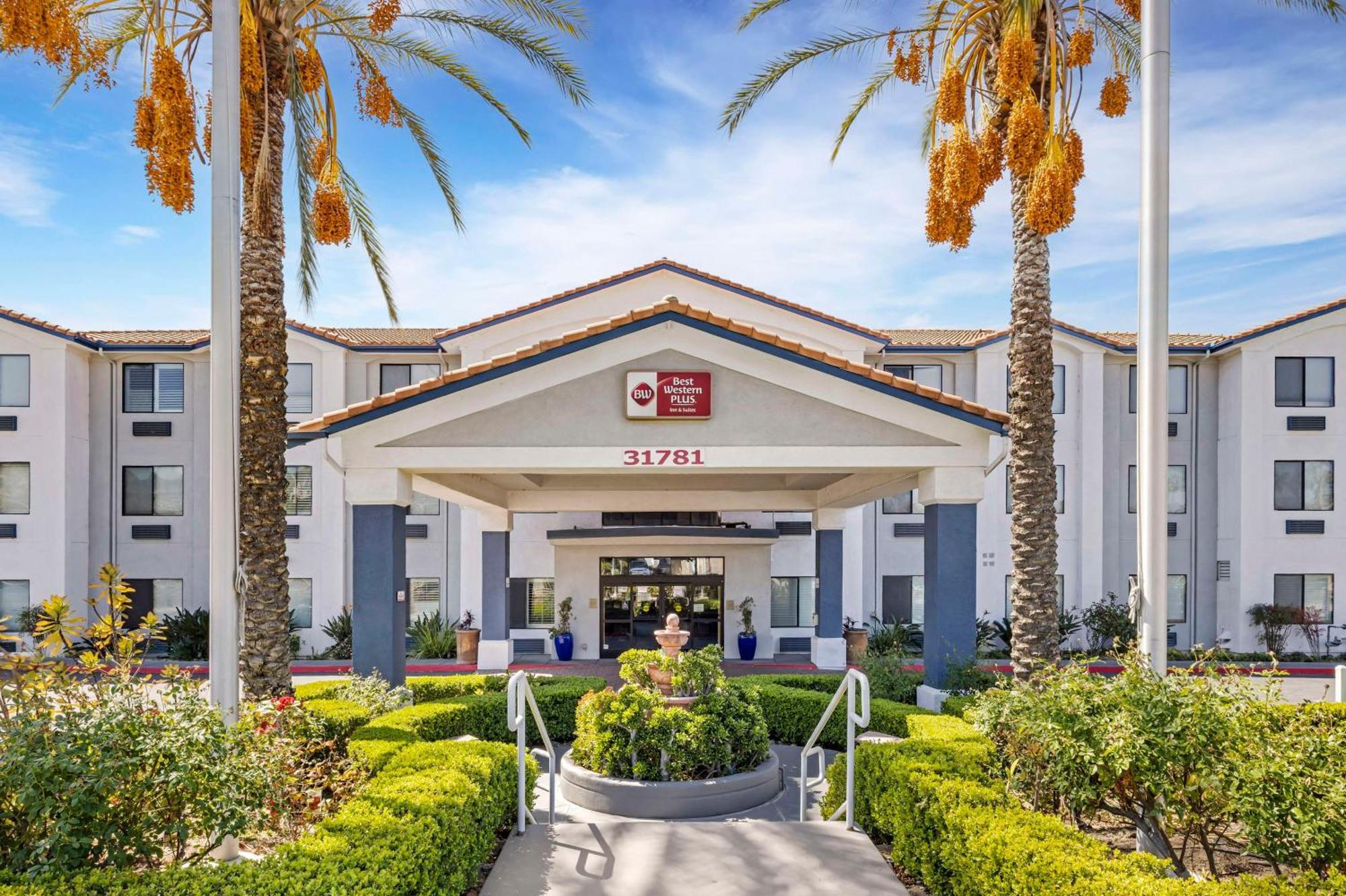 Best Western Plus Lake Elsinore Inn & Suites Zewnętrze zdjęcie